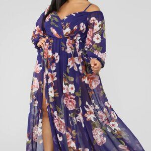 O: Navy Floral Maxi Dress – Size 2X (Fashion Nova)